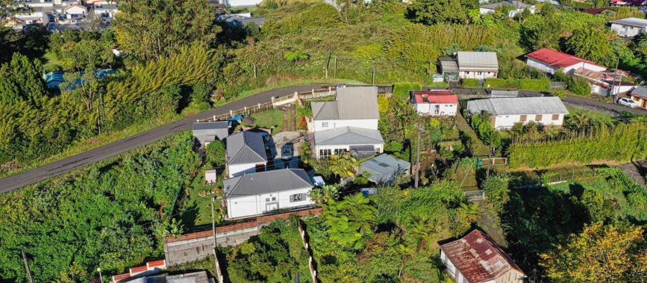 Chambres Et Tables D'Hote Du Voyageur La Plaine-des-Palmistes Esterno foto